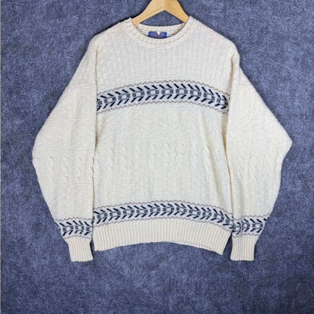 Vintage Pendleton Wool Cable Knit Crew Neck Sweater Abstract Size L Made In USA